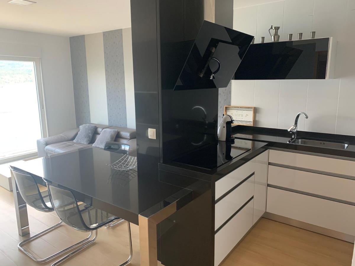 Apartamento Praia De Quenxe Corcubion Bagian luar foto